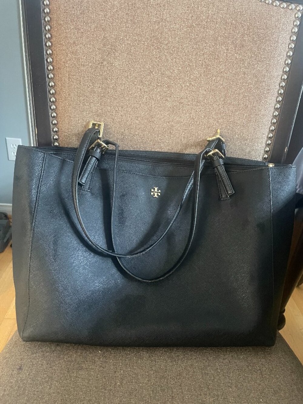 Tory Burch Emerson black saffiano leather handbag tote